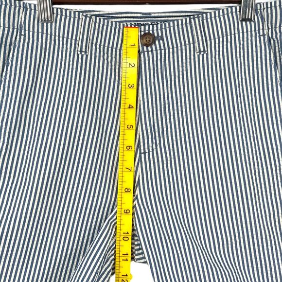 Lands End Blue White Striped Seersucker Side Pockets Casual Shorts Size 14 - Picture 7 of 8